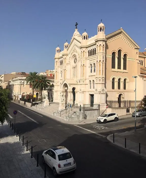 Le Royal-1